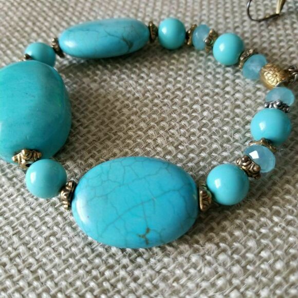 Howlite Bracelet & Dangle Earrings Set Blue Vintage Bead Stone Jewelry 3 Pc Lot - Picture 2 of 9